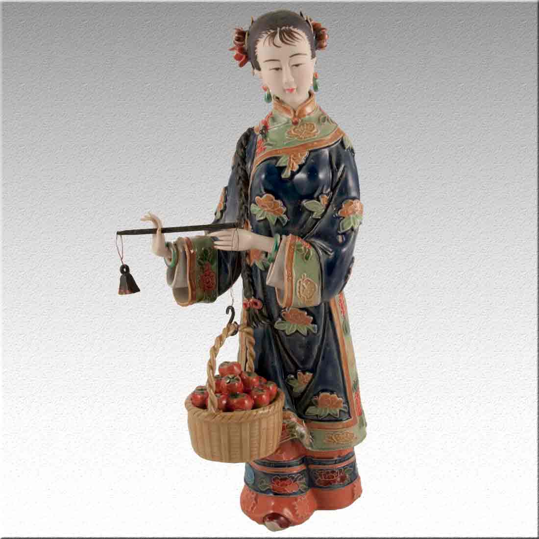 Статуэтка фигура девушки из фарфора «Chinese Lady porcelain» + Premium box в интернет-студии декора / шоурум | ChinaHouse.studio