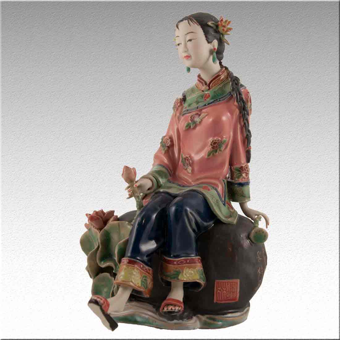 Статуэтка фигура девушки из фарфора «Chinese Lady porcelain» + Premium box в интернет-студии декора / шоурум | ChinaHouse.studio