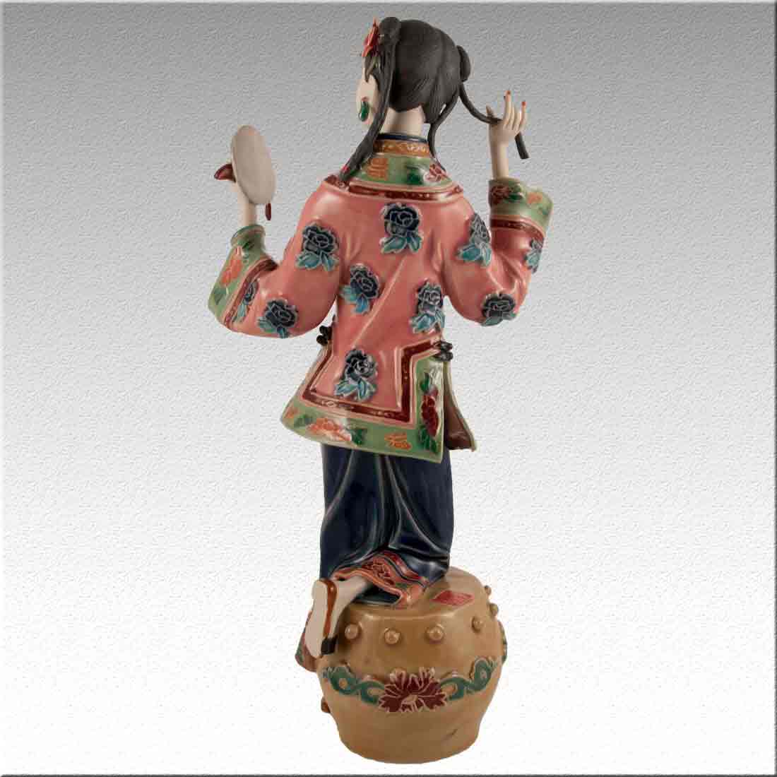 Статуэтка фигура девушки из фарфора «Chinese Lady porcelain» + Premium box в интернет-студии декора / шоурум | ChinaHouse.studio