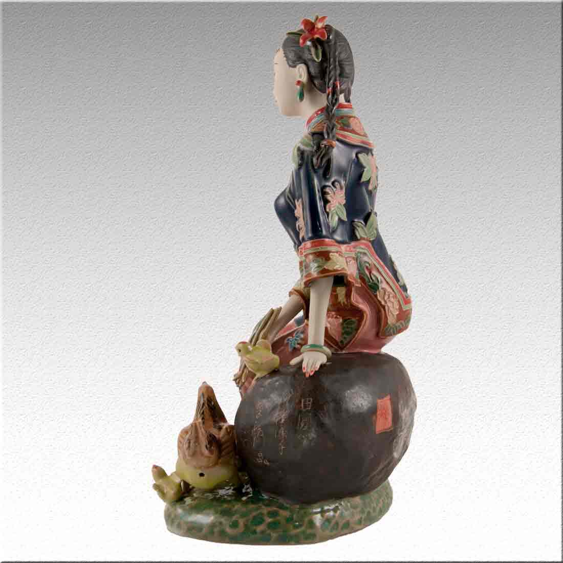 Статуэтка фигура девушки из фарфора «Chinese Lady porcelain» + Premium box в интернет-студии декора / шоурум | ChinaHouse.studio