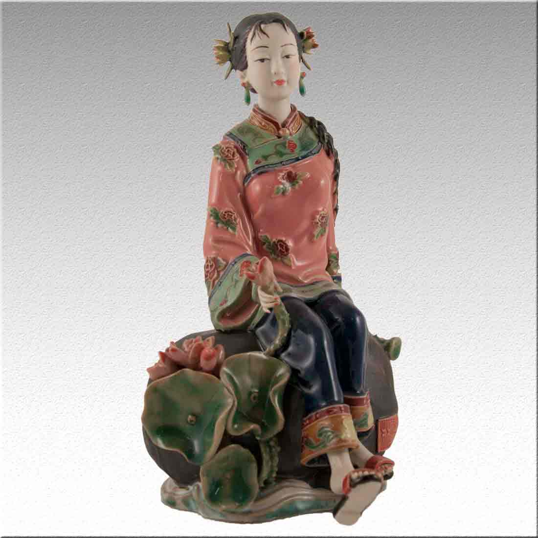 Статуэтка фигура девушки из фарфора «Chinese Lady porcelain» + Premium box в интернет-студии декора / шоурум | ChinaHouse.studio